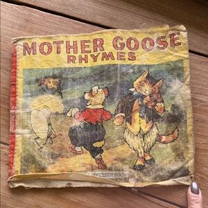 Vintage ‘Mother Goose Rhymes (Softcover)
Pub by Saml. Gabriel Sons & Co 1920